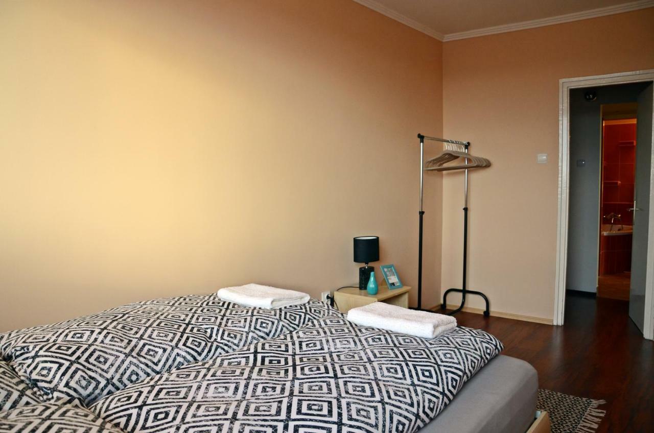 Panorama View Family Apartment Veszprem Ngoại thất bức ảnh