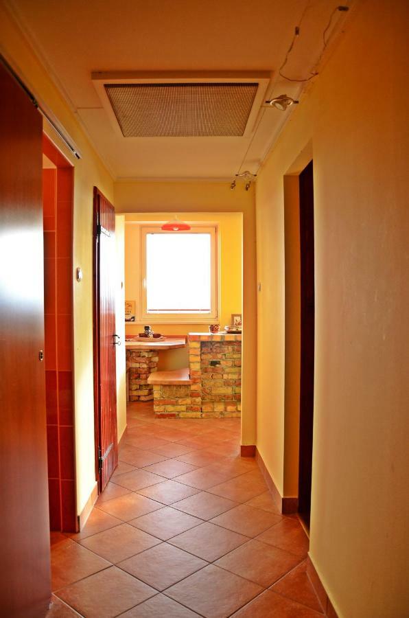Panorama View Family Apartment Veszprem Ngoại thất bức ảnh